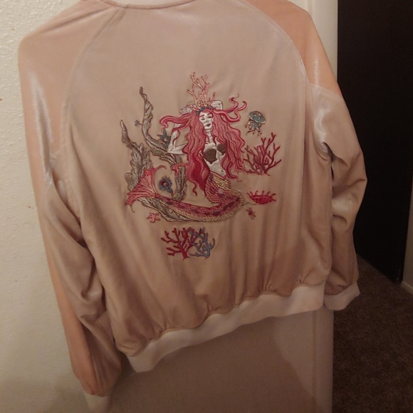 Zip up mermaid velour jacket - Picture 2 of 4